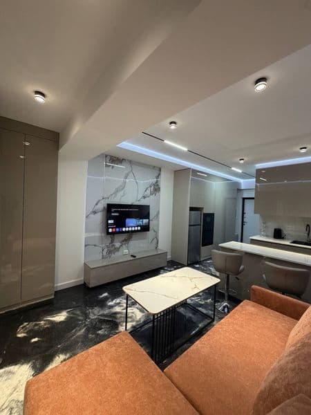 АРЕНДА<br />
Новостройка <br />
Юнусабад-13<br />
1/8/12<br 