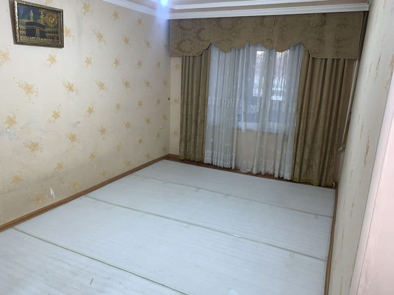 Район :Алмазар <br />
Ориентир:  евос    <br />
<br />
Комна — фото 4