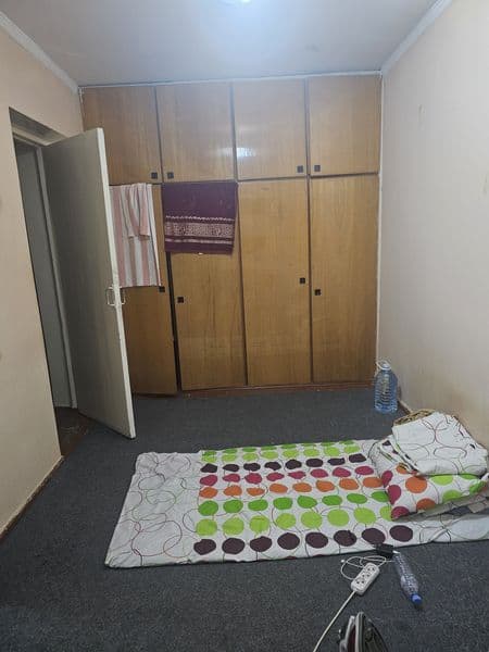 Kivartira qizlarga 800 dan 2 ta olamiz. <br />
Sheriklikka. 