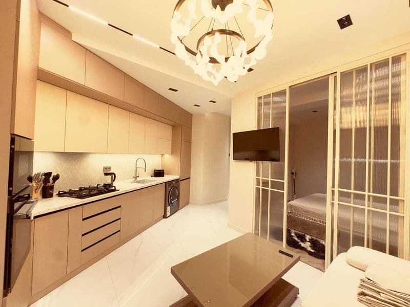 Аренда своя  1 комнатная квартира в элитном ЖК "Нуравшон сар