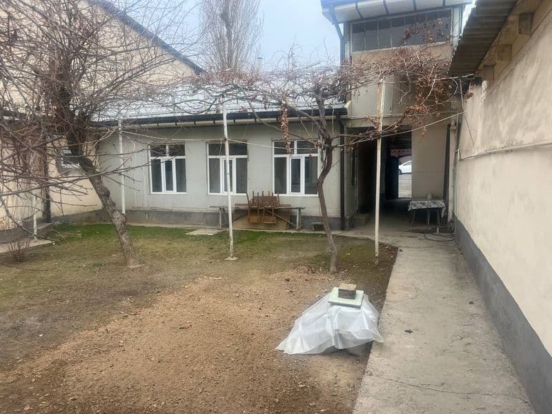 Юнсабодский район <br />
Шахристан метро <br />
3,5 сотих уч