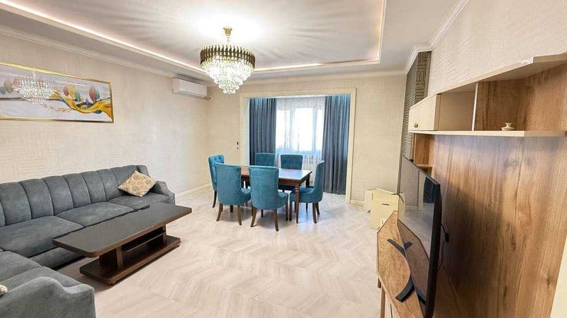 Сдаётся квартира на Ц-1 центр<br />
Ориентир - Посольство Яп