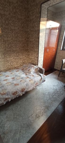 Kvartira 2 xonali. Yunusobod 8da joylashgan krugdan o'tganda