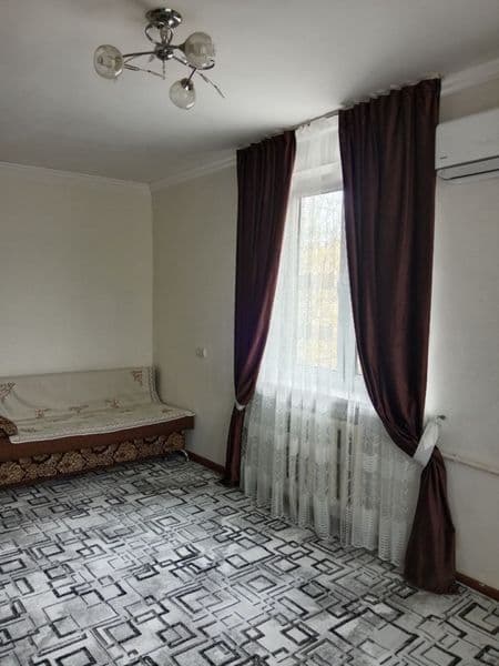 аренда чиланзар 26 квартал <br />
1/5/5 для семьи или одного