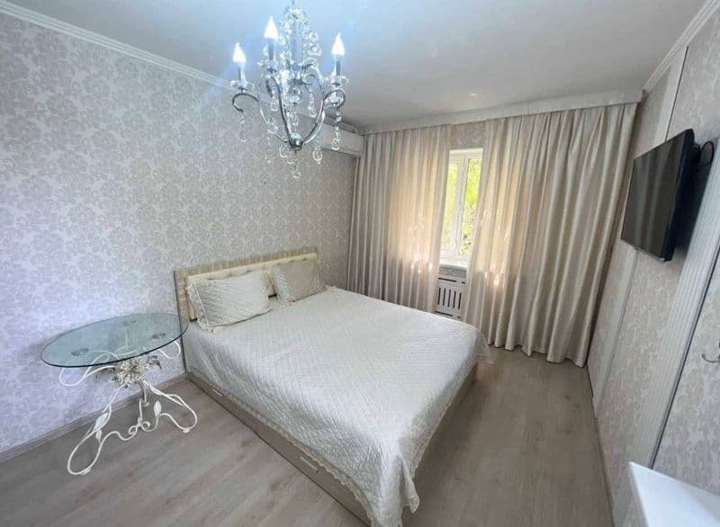 Аренда квартиры художник максим горький бий буз базар Салам 