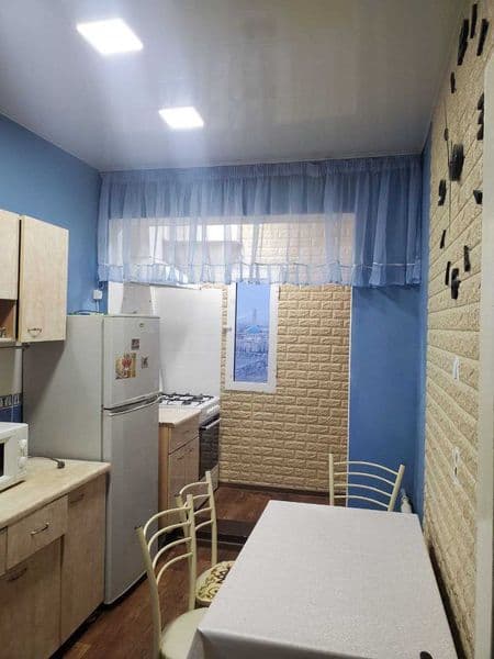 Срочня сдается квартира мирободские район Електра Апарат 3 к