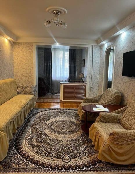 Сдаётся 2х комнатная квартира, переделанная в 3х комнатную к