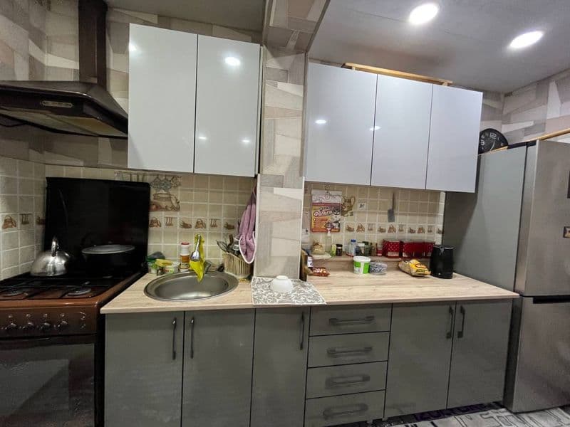 Сдаётся комната в трёхкомнатной квартире с хозяйкой.<br />
Т — фото 3