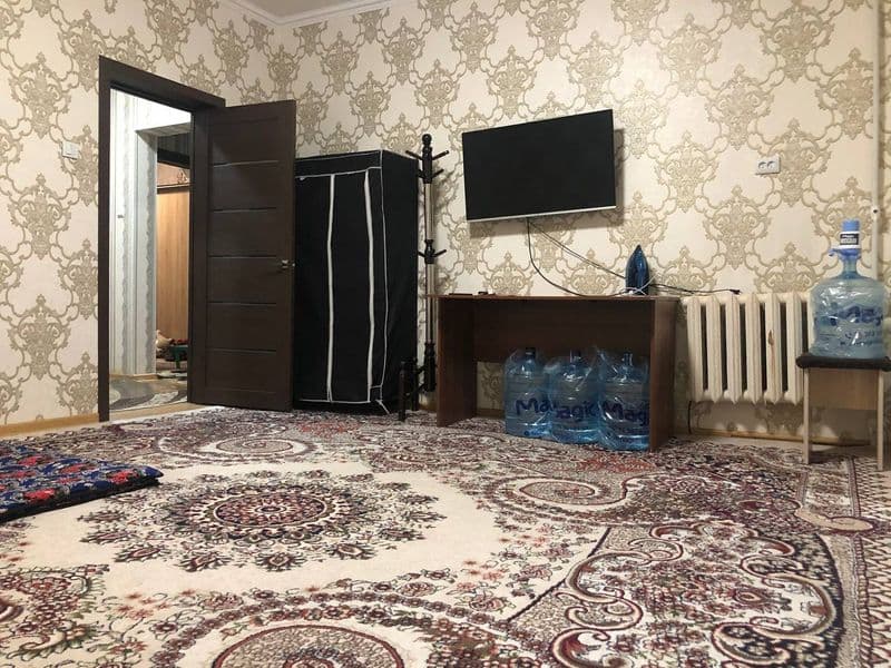 Uy Yakkasaroy tumani Bobur kochasida joylashgan, Alisher Nav — фото 2