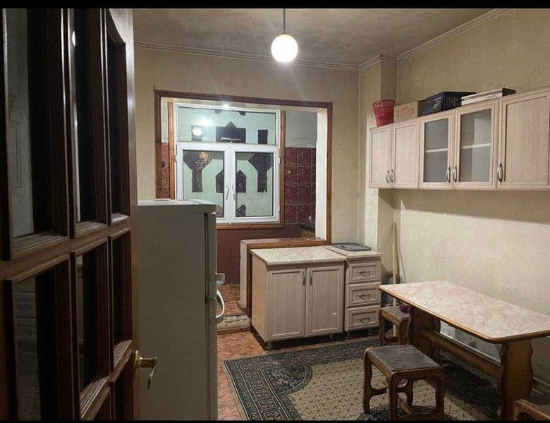 Сдаётся 2 комнатная квартира на 3 этаже  за Grand Mir Hotel 