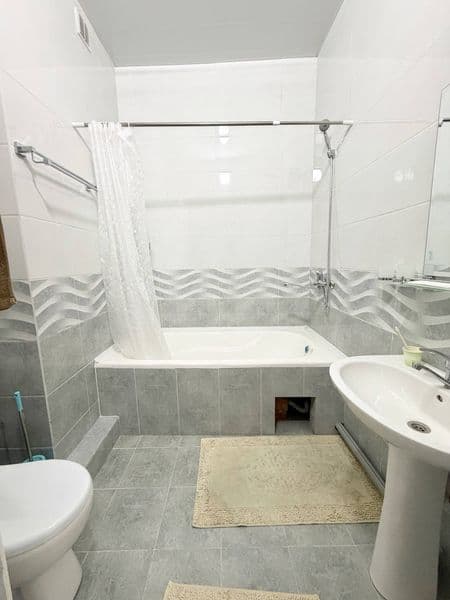 Аренда 1800$<br />
4/8/10<br />
Общая площадь : 165 м2 <br / — фото 4