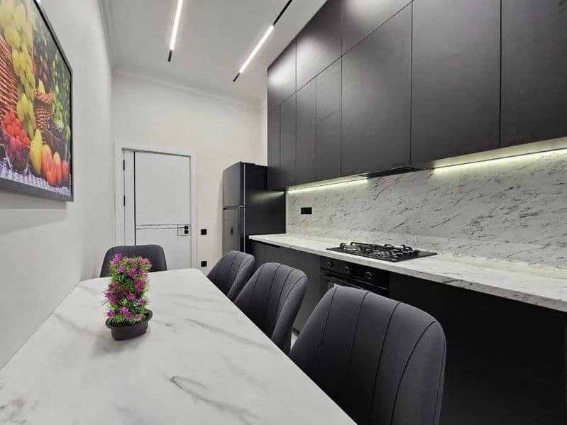 Район ;Юнусабад<br />
Адрес :Метро Шахристан<br />
<br />
—  — фото 4