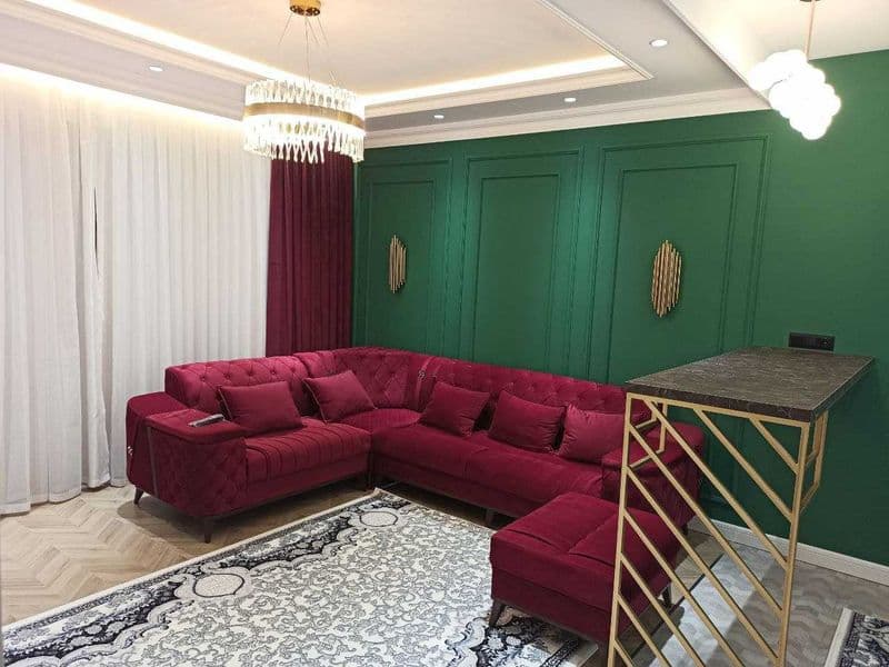 Сдается Евро квартира  в Яккасарайском районе,в центре .Вся 