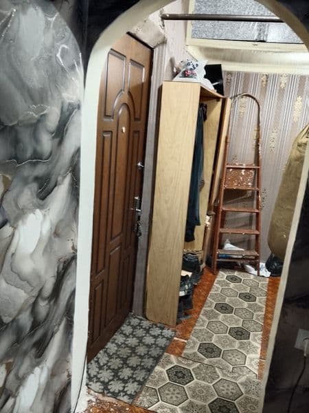 Только со знанием русского языка и только для женского пола!