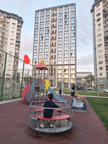 Аренда 2 комнатная квартира.С антрисольным этажом.Дуплекс<br