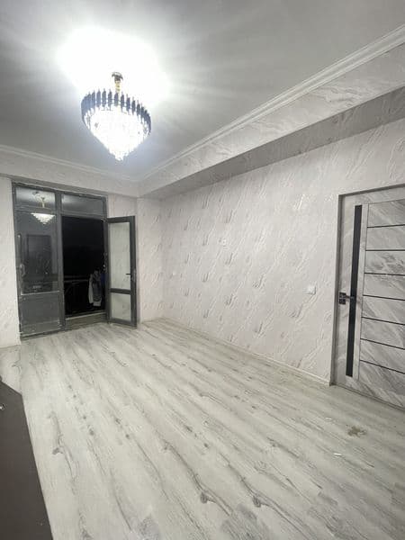 1 xonali kvartira ijaraga beriladi <br />
10 belat yonida <b