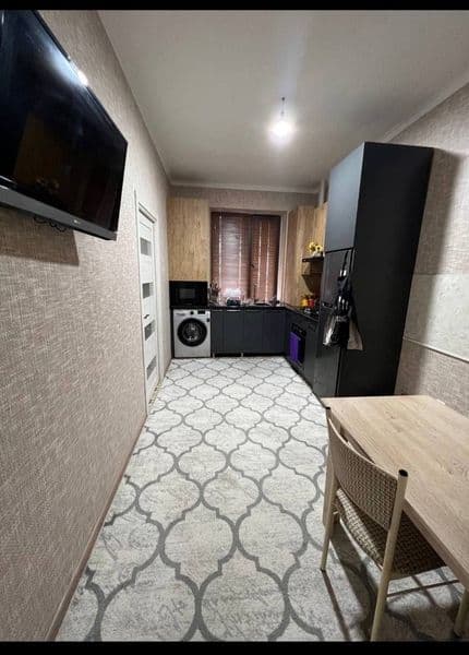 Количество комнат: 3 <br />
Общая площадь: 65<br />
Этаж: 3  — фото 2