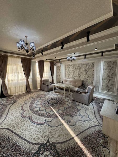 Chilonzor Xamza metro<br />
3 xonali razdelniy<br />
Akuratn