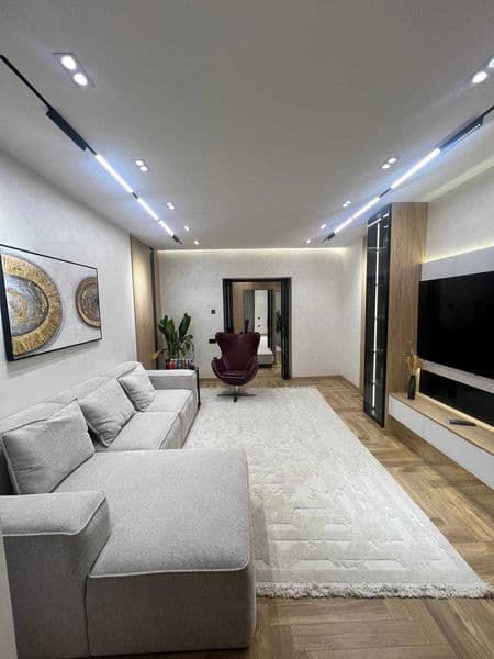 Жилой комплекс: New House<br />
Количество комнат: 3<br />
Э