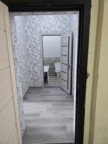 1 хона 4 этаж 10 этажка навастройка Шота Руставли йул юзида. — фото 3