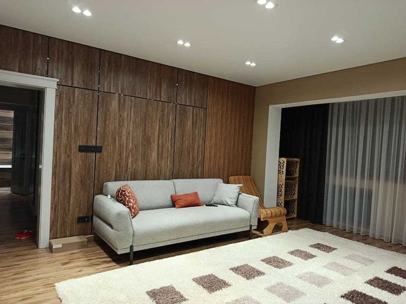 Район: Мирабадский<br />
Адрес: Улица Айбек<br />
<br />
Ком