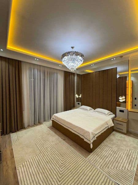 Район: Юнусабад<br />
Адрес: Yunusabad Residence<br />
Комна