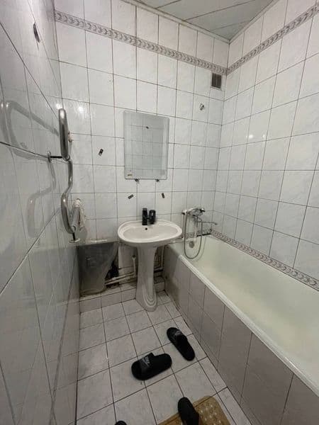 Sebzor korzinkani yonida, Gʻafur Gʻulom metroga yaqin joyda  — фото 3