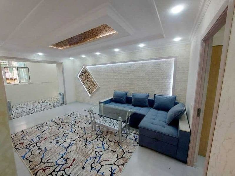 Район: Юнусабадский<br />
Адрес: Ц-5<br />
<br />
Комнат: 2<