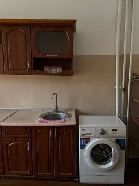 Kvartira 4/2/9 4 xonalik <br />
Tinchlik metrogacha 20 metr<