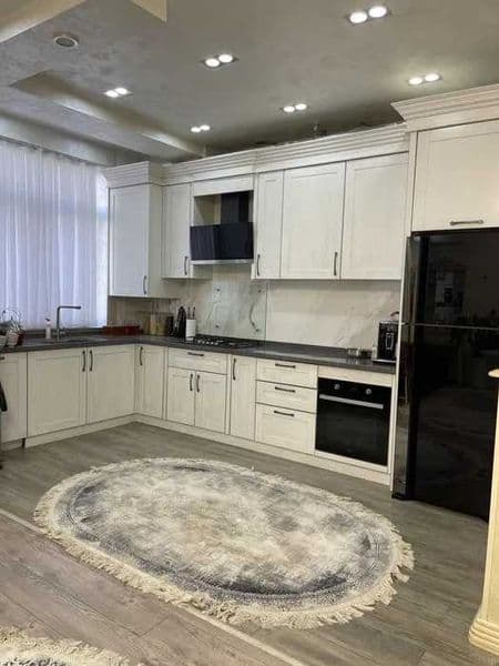 Сдаётся  квартира 4-х ком. <br />
Ориентир-  Golden house Pa — фото 4