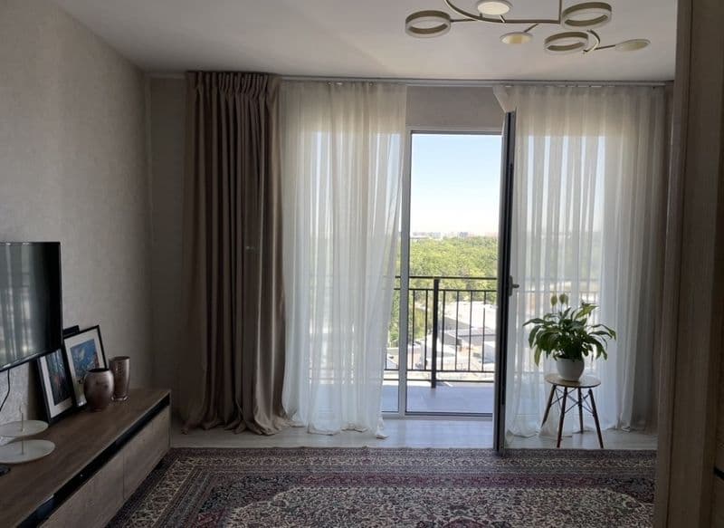 Сдается уютная 2-комнатная квартира с видом на город<br />
< — фото 2