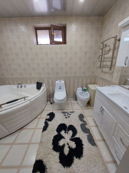 Oybek metrosi yaqinida  metrogacha 50 metr kvartira ijaraga  — фото 2