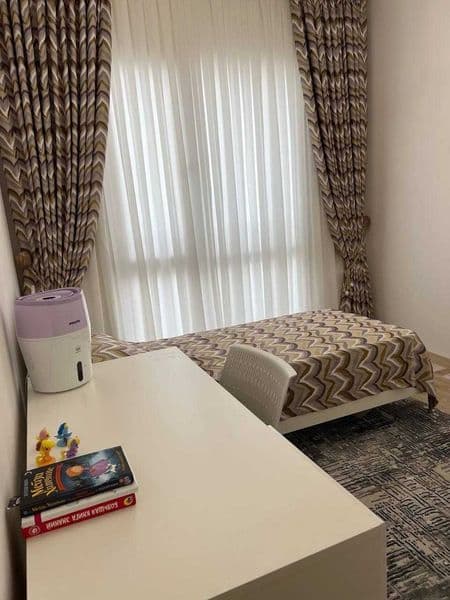 Сдаётся шикарная 3-комнатная квартира в Новостройка<br />
<b