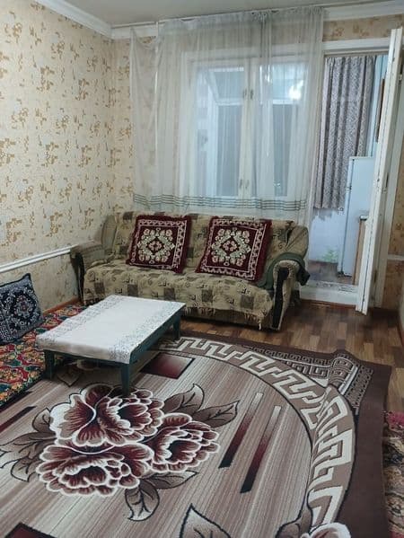 Сдается 2 комн. квартира с самой необходимой мебелью и техни — фото 3