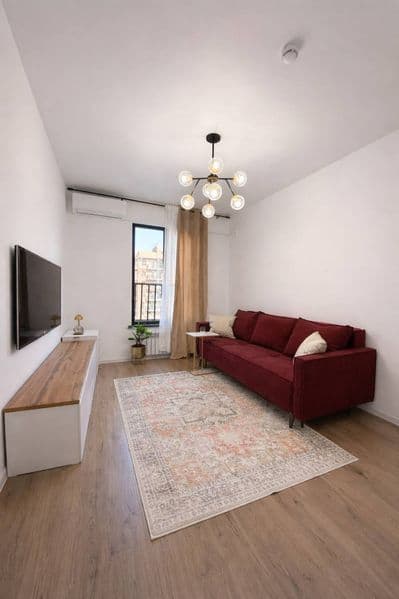 Своя, Срочно Сдаётся  1 комнатная <br />
В 5 минутах от цент — фото 2