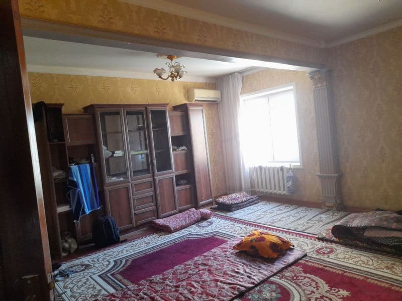 Sergeli 1 kvartal 4 xonali kvartiraga 2-3 ta akkuratni bola 