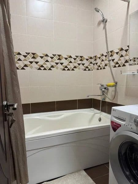 Юнусабад 7, посольство США <br />
2 комнатная в трёх <br />
 — фото 4