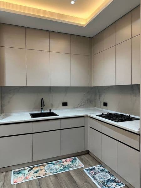 метро Бодомзор рядом.<br />
Пешком недалеко.<br />
Квартира  — фото 2