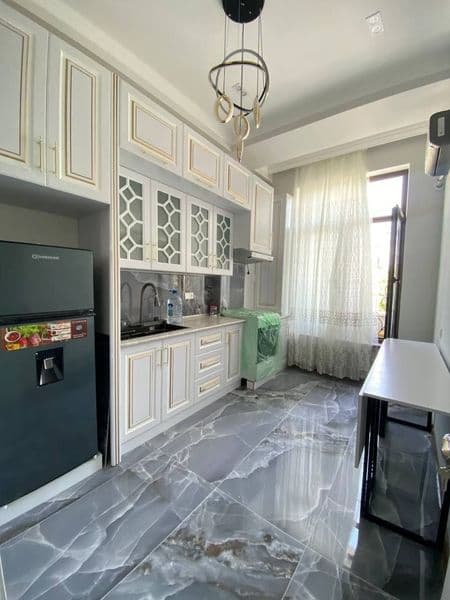 Сдаётся 2-комнатная квартира в Royal House, район Шота Руста — фото 3