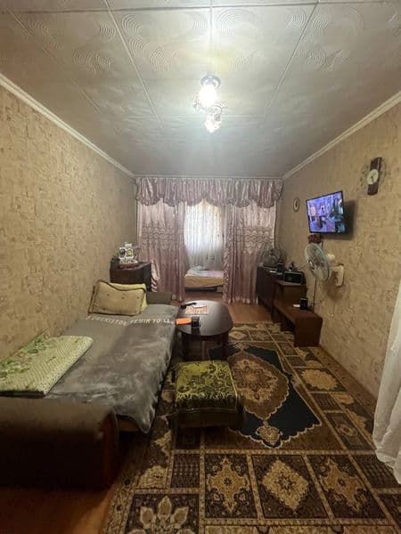 Bez makler <br />
Bez xazayn<br />
Hamma waroit bor<br />
Oq