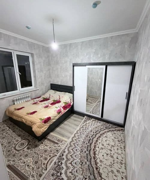 Sergilida 2 xonali kvartera bor bezmakler hamma sharoitlari 