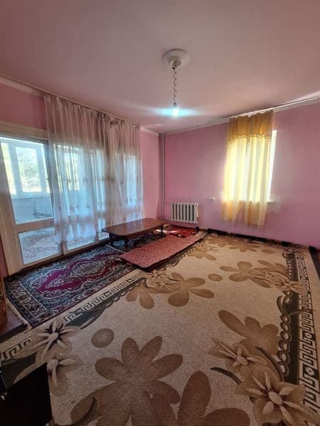 Аренда квартира <br />
кора камиш 2/4<br />
1 хона<br />
6 э