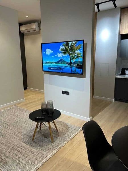 Сдаётся  новая квартира на Ц-1 , закрытый охраняемый двор ,  — фото 4