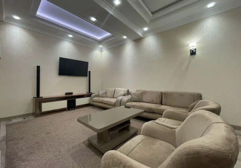 Сдаётся 3-комнатная квартира<br />
<br />
Район: Миробадский — фото 3