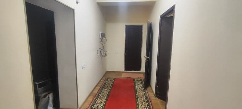 Куйлик 1 массив мебелний олдида янги курилган дом<br />
Мато — фото 3