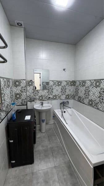 2 хона квартира шароити яхши, стиралка, холодильник, телевиз — фото 3