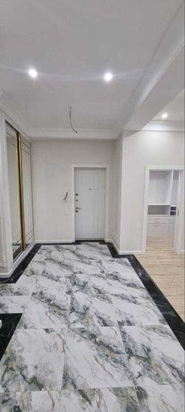 СДАМ КВАРТИРУ В АРЕНДУ <br />
<br />
2 комнатную квартиру на