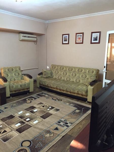 Сдаю 1/1/4 на Ц5, ориентир Корзинка,д.с.Вундеркинд,перед.в 2