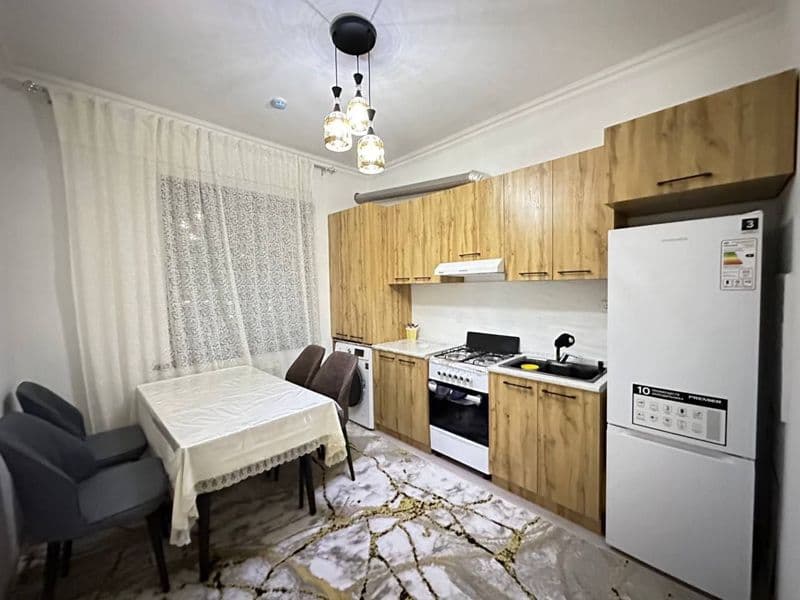 Sergeli sokin makon arenda 2 xona <br />
10- etaj lyuks<br /