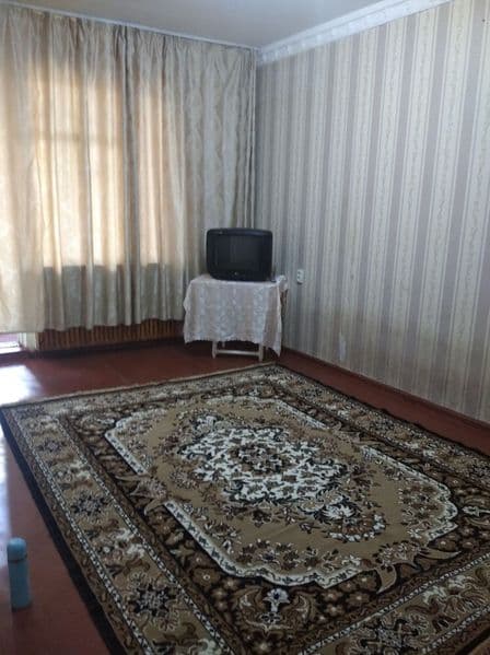 Arenda 2 xona 3 etaj 4 etajka Kadisheva konechka. Faqat oila